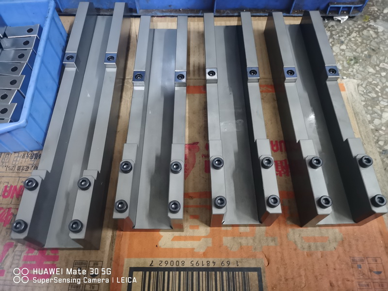 非標(biāo)訂制扣機5