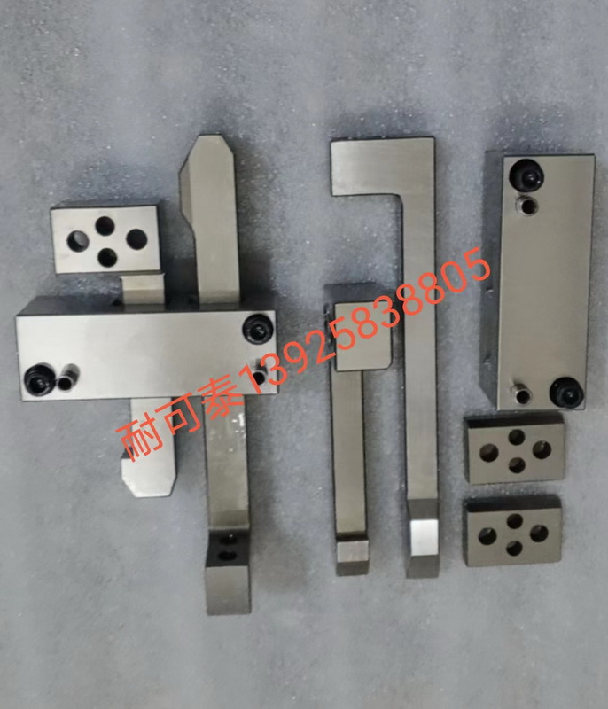 非標(biāo)訂制扣機6